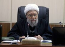 آملی‌ لاریجانی: ایران به هیچ قیمتی از تنگه هرمز عقب‌نشینی نخواهد کرد