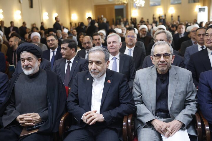 افتتاحیه رویداد محرم و عاشورا در آینه اسناد وزارت امور خارجه برگزار شد