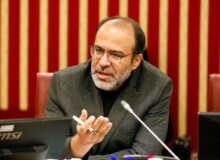 انتقال سهمیه بنزین از کارت سوخت به کارت بانکی کم هزینه‌تر است