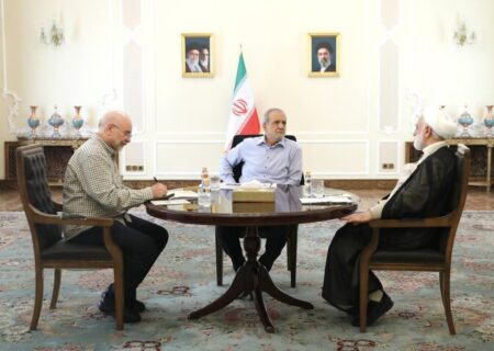 برگزاری نشست سران قوا؛ اولویت‌ها و مسائل روز کشور بررسی شد