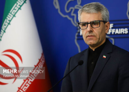 بقائی: فضای مذاکرات ایران و عمان درباره تنگه هرمز، مثبت است