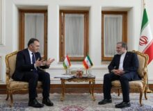 تاکید عراقچی بر توسعه روابط تجاری ایران و تاجیکستان