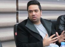خبرنگار مانند پزشک بدون دانش تخصصی نمی‌تواند فعالیت حرفه‌ای داشته باشد