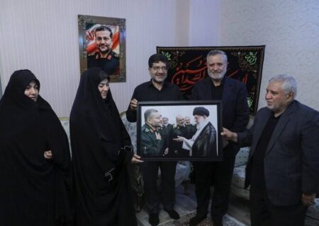 دیدار با خانواده سردار شهید غلامحسین سلیمانی؛ جای همیشگی سردار