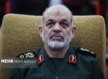 سردار احمد وحیدی به سمت فرمانده کل سپاه پاسداران منصوب شد