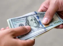 قیمت دلار امروز شنبه ۷شهریور/ افزایش قیمت + جدول و جزییات