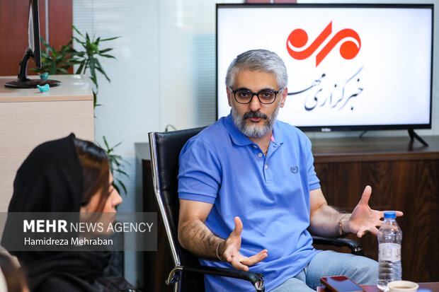 نقش دراماتورژی در دیده شدن متن/ به جای «سیاست» از «انسانیت» حرف زدیم نقش دراماتورژی در دیده شدن متن/ به جای «سیاست» از «انسانیت» حرف زدیم