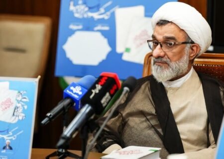 هدف مجمع بین‌المللی اساتید باید «گفتمان‌سازی» باشد