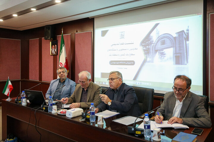 هدفمندسازی یارانه تغذیه دانشجویان نیازمند مطالعه و اجرای دقیق است