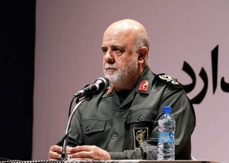 وحدت ملت ایران از سلاح قدرتمندتر است