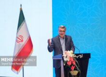 وزارت بهداشت رتبه برتر «تبیین تلاش» برای اقناع افکار عمومی شد