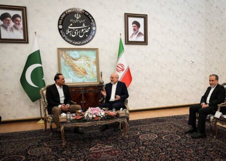 پاکستان در میانه آتش؛ مأموریت «مُنیر» برای مهار بحران تهران و واشنگتن