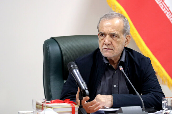 پزشکیان:سرمایهگذاری در فناوریهای نوین مانع تحقق تحریمهای دشمنان است