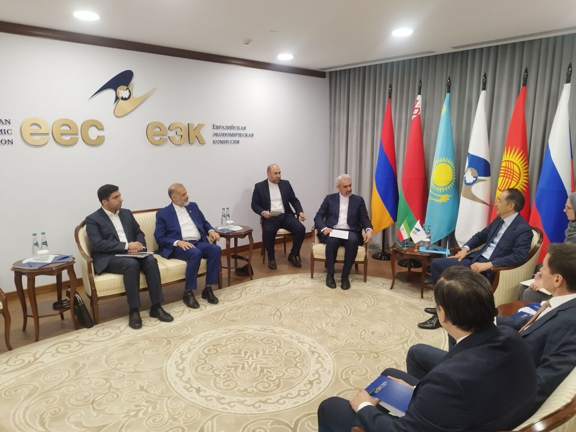 نشست راهبردی تجارت خارجی ایران