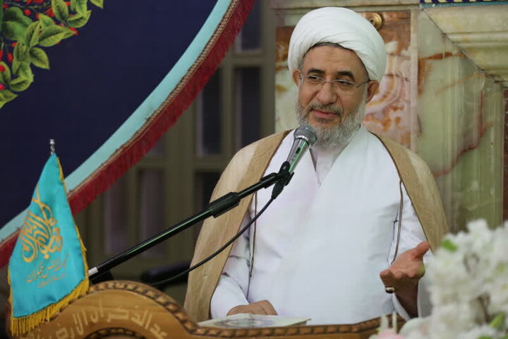 آیت‌الله اراکی: حکومت عراق با بستن راه زائران، سرسپرده آمریکا شد