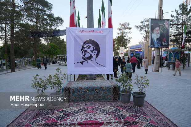 ادای احترام به مقام شامخ ۳هزار شهید استان سمنان