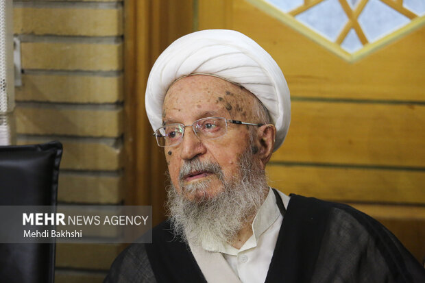 ارتحال آیتالله شبیری زنجانی ضایعهای سنگین برای حوزههای علمیه است