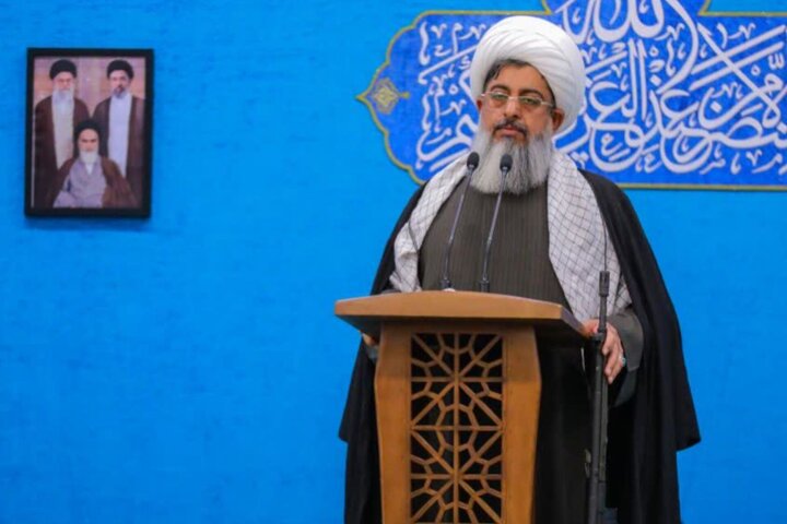 امامان جمعه البرز این هفته از وحدت تا تربیت نسل آینده گفتند