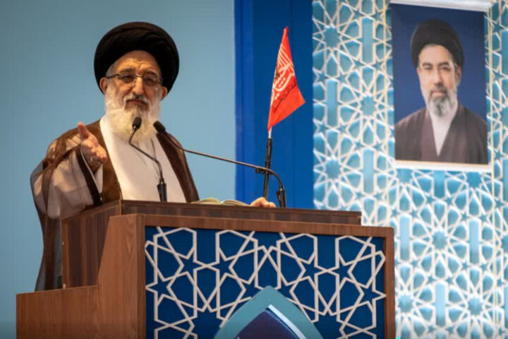 امامان جمعه البرز این هفته از وحدت تا تربیت نسل آینده گفتند