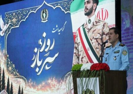 امیر معتمد: همه عرصه‌ها میدان نبرد است