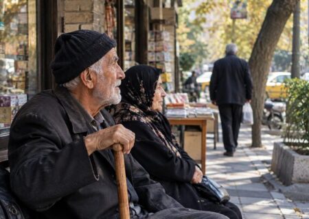 ایران در آستانه سالمندی شتابان؛ ۳۱ درصد جمعیت تا ۱۴۳۰ سالمند می‌شوند