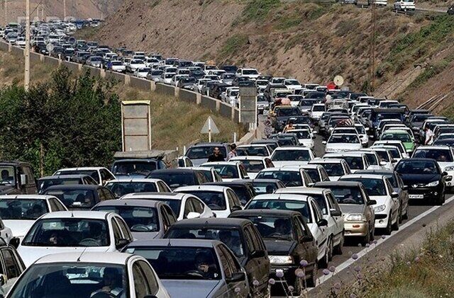 ترافیک سنگین در کندوان، هراز و برخی ورودیهای تهران