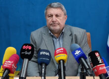 حضرتی: عبور از بحرانها با وجود رهبری ممکن شد