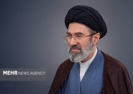 زندگی‌نامه آیت‌الله سید مجتبی خامنه‌ای؛ از جبهه تا اجتهاد و رهبری