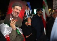 شکوه تجدیدعهد در خمین ؛ تداوم ۲۰۱ شب ایستادگی در مسیر ولایت