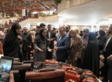 عراقچی: بانوان کارآفرین، زمینه تعاملات فرهنگی را فراهم می‌کنند