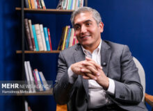 فتحی: امیدآفرینی با عمل به بار می‌آید نه فقط با حرف و شعار