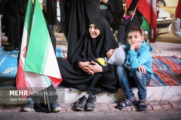 فرزندان در آغوش؛ خانواده‌های گرگانی پای قرار