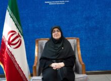 مهاجرانی : اگر بخواهم شبیه کسی باشم، می‌خواهم شبیه دکتر فاطمی باشم