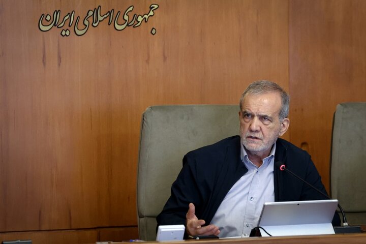 پزشکیان: همه ظرفیت‌های کشور باید برای تولید و اشتغال به میدان بیاید