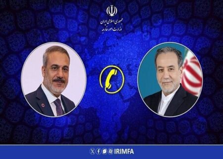 گفت‌وگوی تلفنی عراقچی با وزیر خارجه ترکیه