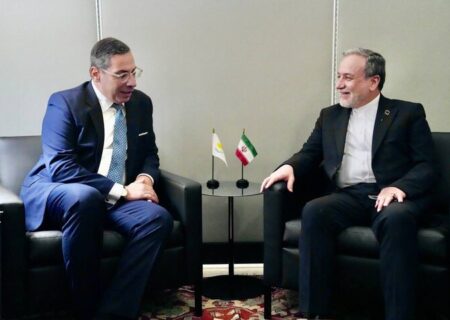 گفتگوی‌وزرای خارجه ایران وقبرس پیرامون مسائل دوجانبه
