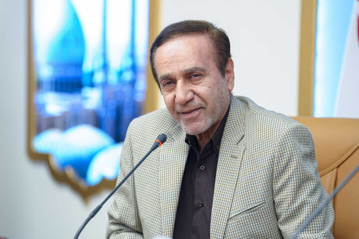 گلریز: بی‌توجهی به ظرفیت هنر در جنگ فرهنگی می تواند آسیب‌زا باشد