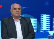 یکی از روش‌های کم اثر کردن تحریم‌ها، دلار زدایی است