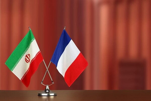 احضار سفیر فرانسه به وزارت خارجه در پی سرکوب اعتراضات دانش‌آموزی