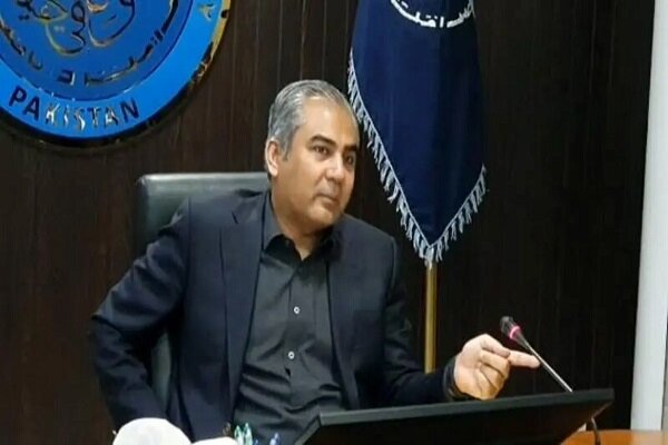 وزیر کشور پاکستان: علیرغم سال‌ها تحریم، توسعه ایران شگفت‌ انگیز است